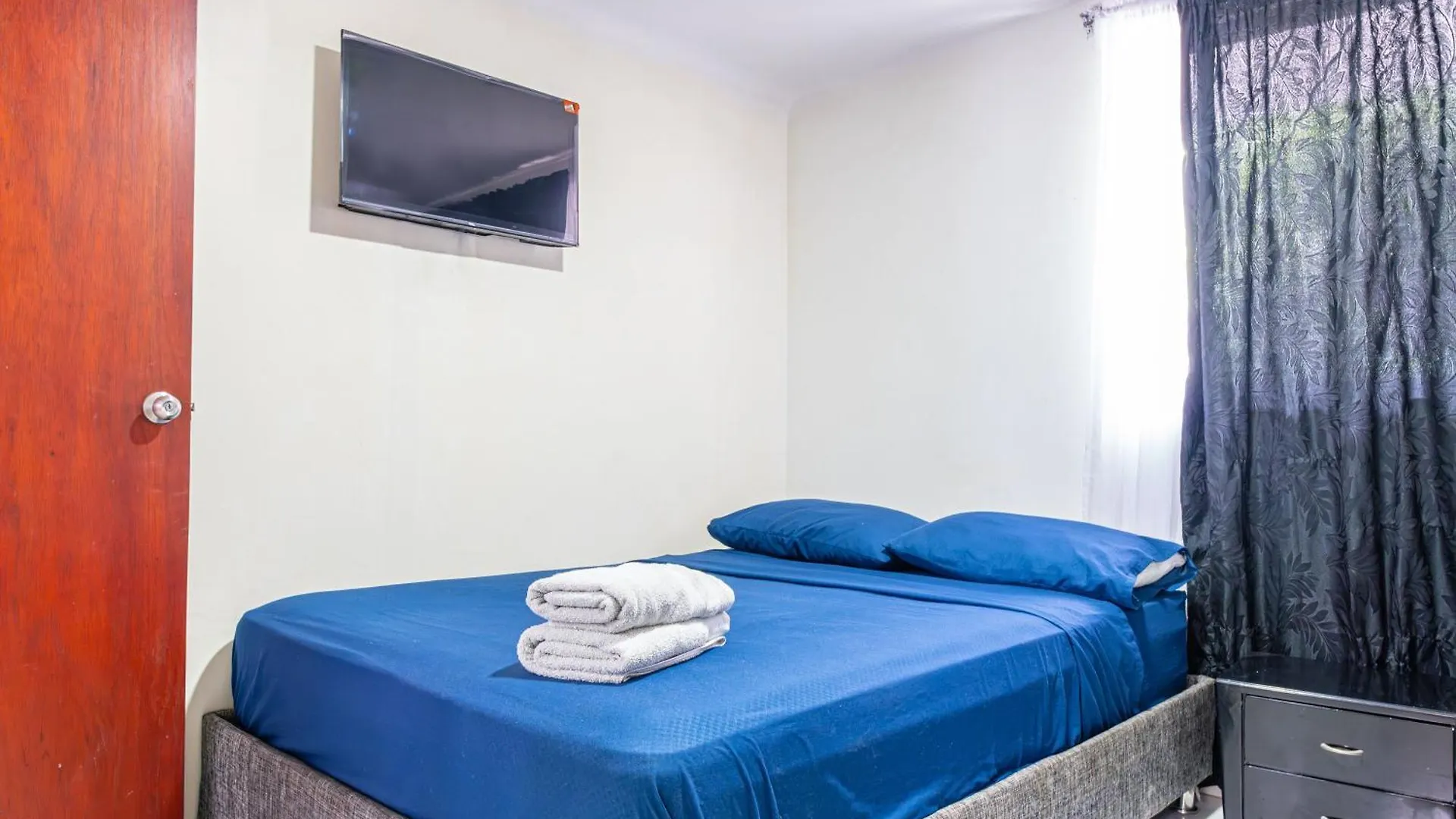Πανσιόν Oresca Hostel Cartagena